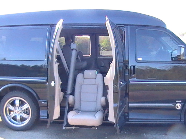 Easy Reach 7.5 GMC Savhana 010.JPG